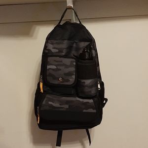 Brand new camo backpack with water bottle